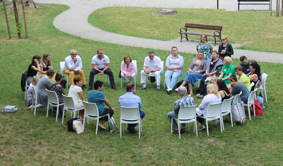 group discussion circle